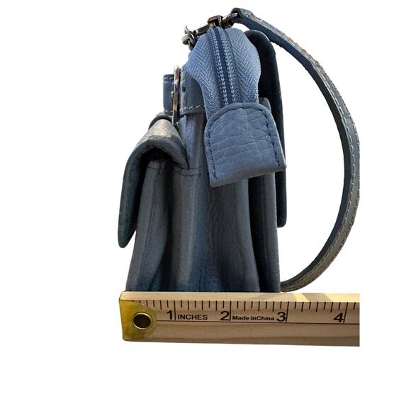 VTG Brighton Light Blue Leather Y2K Crossbody Purse | Everyday Bag QuietLuxury - Picture 4 of 6